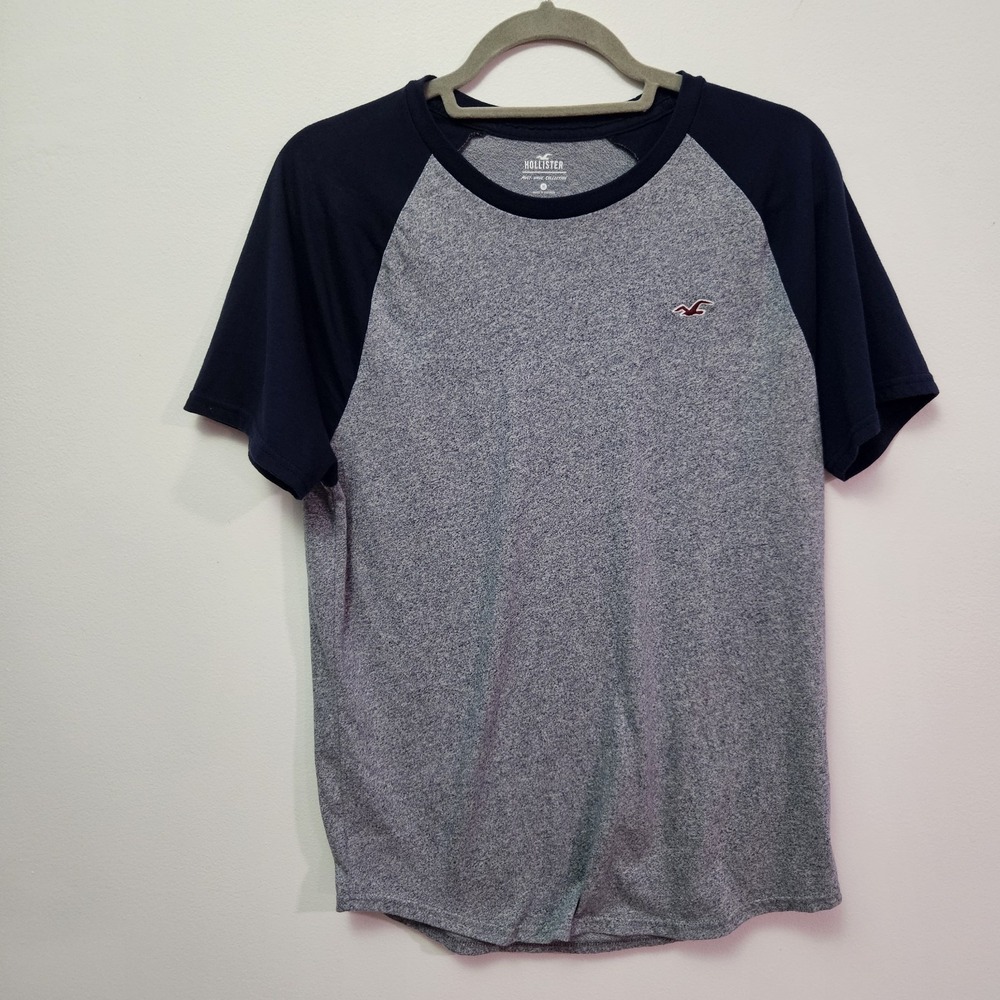 Hollister Men's Size Medium Retro Short Sle Baseball Style Raglan Henley T Shirt